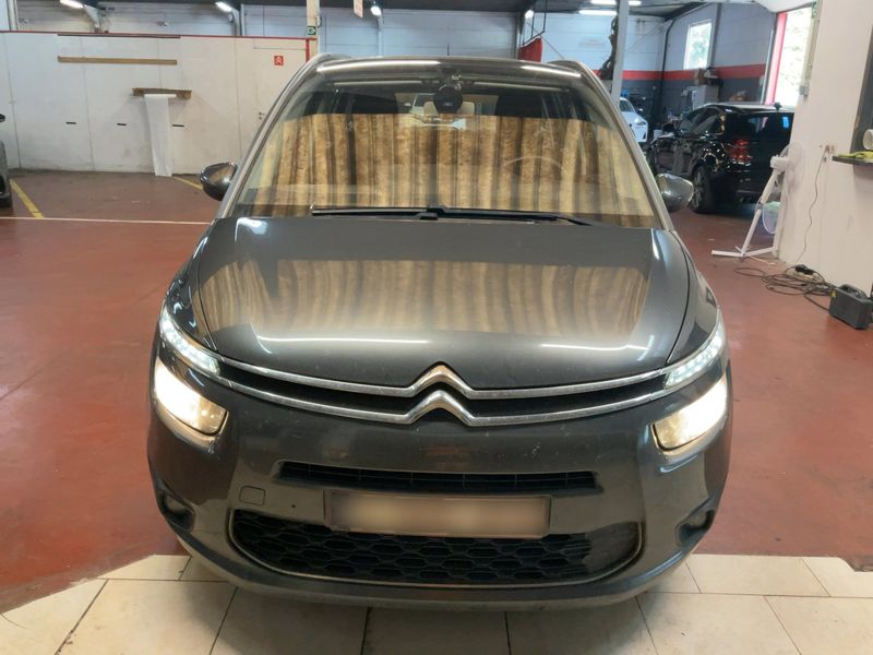 Citroen C4 Grand Picasso 1.6 e-HDi Intensive 2015 – снимка на щета 14