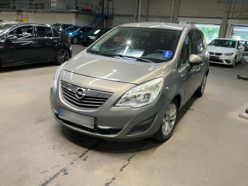 Opel Meriva 1.4 Turbo Active 2013 – снимка 1