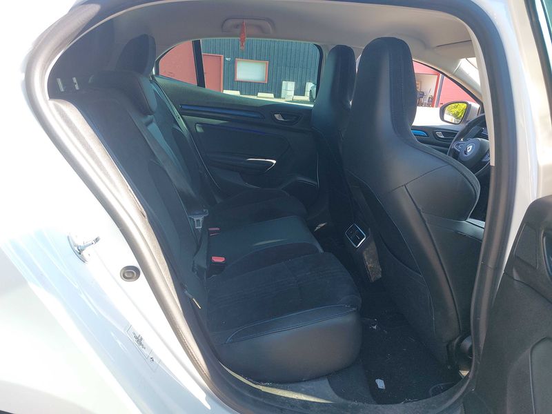 Renault Megane 1.6 dCi Energy GT 2018 – снимка 14