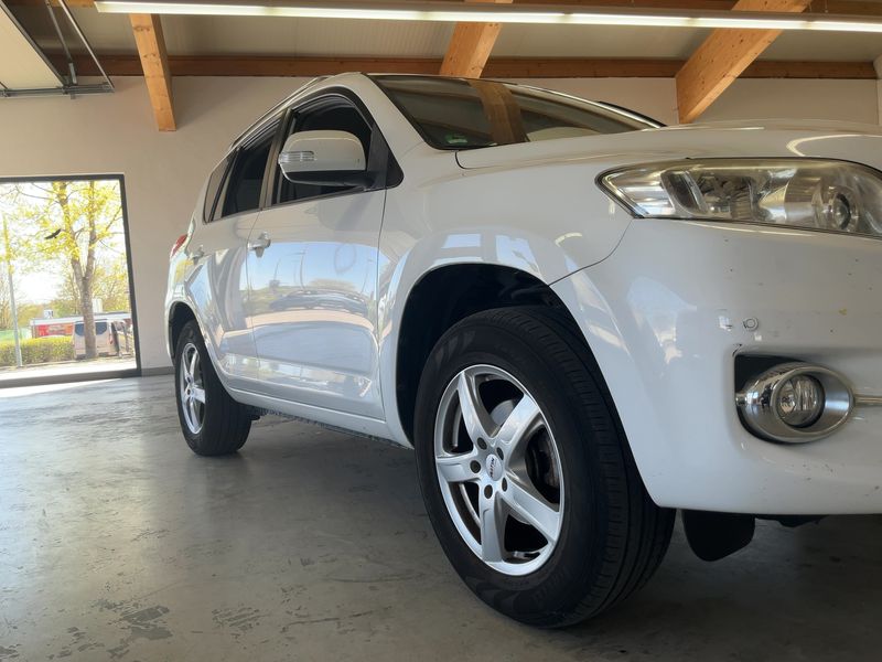 Toyota RAV 4 2.0 2012 – снимка 12