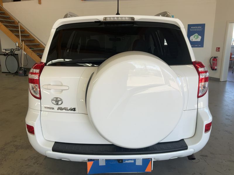 Toyota RAV 4 2.0 2012 – снимка 7
