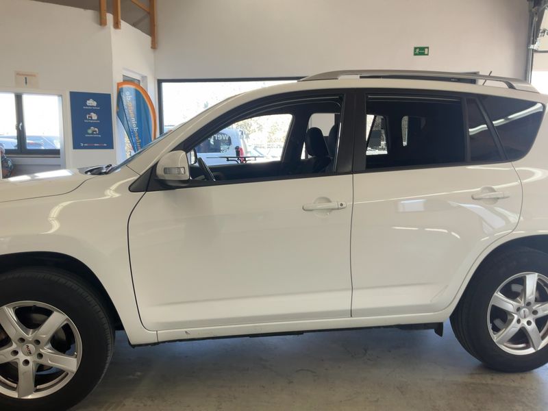 Toyota RAV 4 2.0 2012 – снимка 4