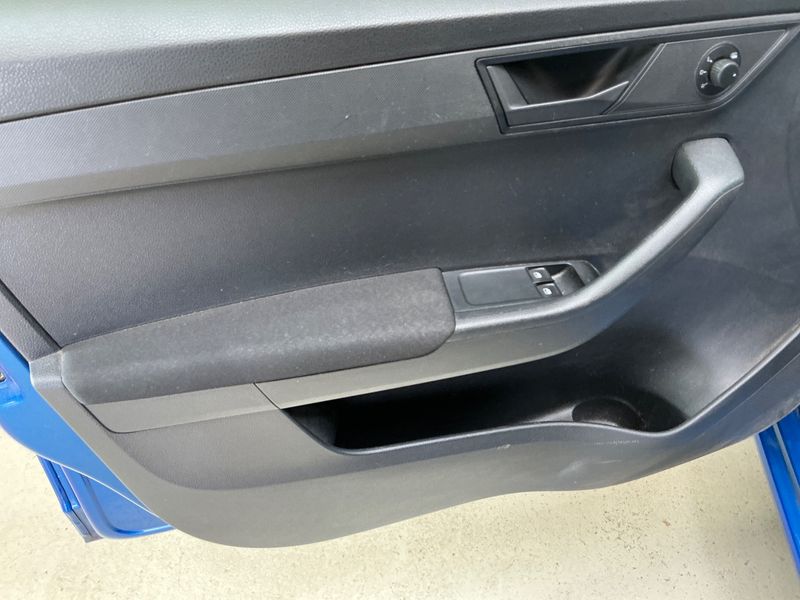 Skoda Fabia 1.0 MPI Cool Plus 2018 – снимка 35