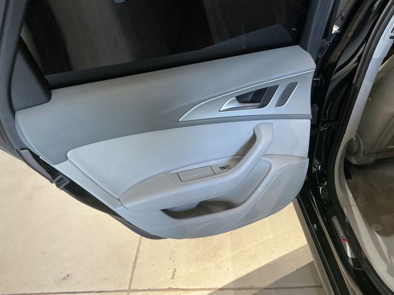 Audi A6 3.0 V6 TDI quattro 2014 – снимка 27