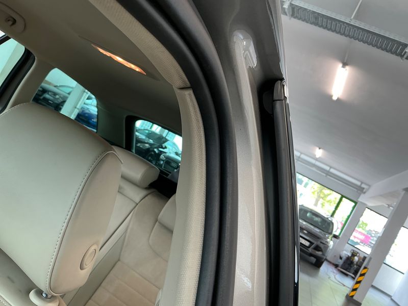 Skoda Octavia 2.0 TDI Elegance 2013 – снимка 44