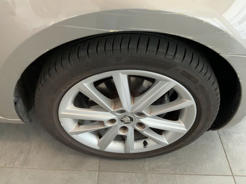 Skoda Octavia 2.0 TDI Elegance 2013 – снимка 11