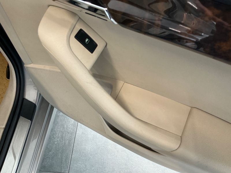 Skoda Octavia 2.0 TDI Elegance 2013 – снимка 35
