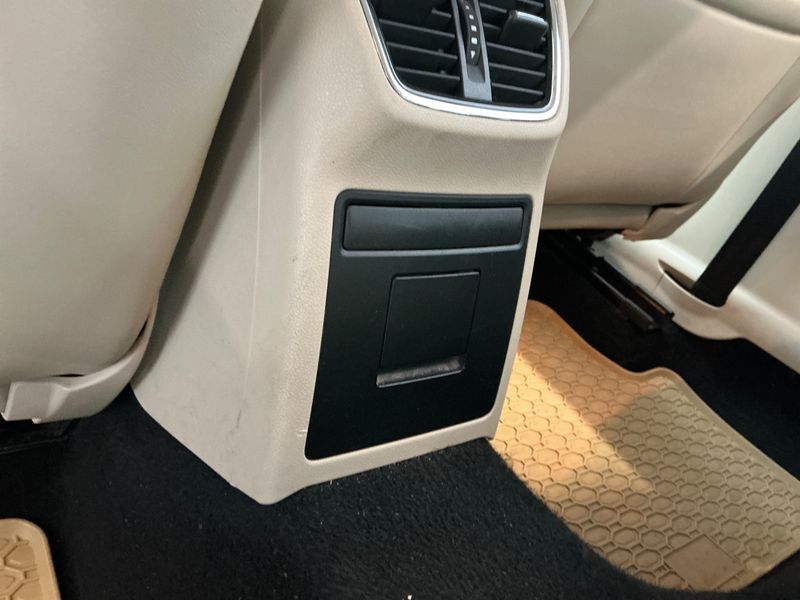 Skoda Octavia 2.0 TDI Elegance 2013 – снимка 36