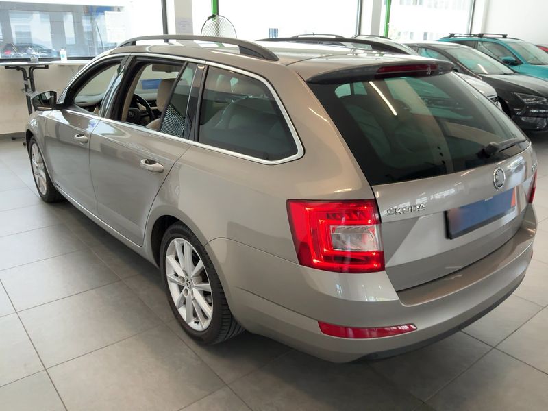 Skoda Octavia 2.0 TDI Elegance 2013 – снимка 6