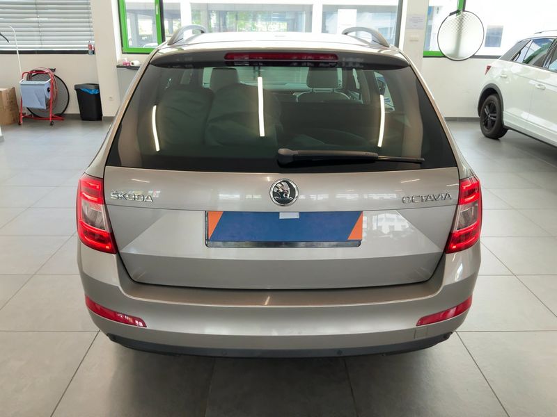 Skoda Octavia 2.0 TDI Elegance 2013 – снимка 7