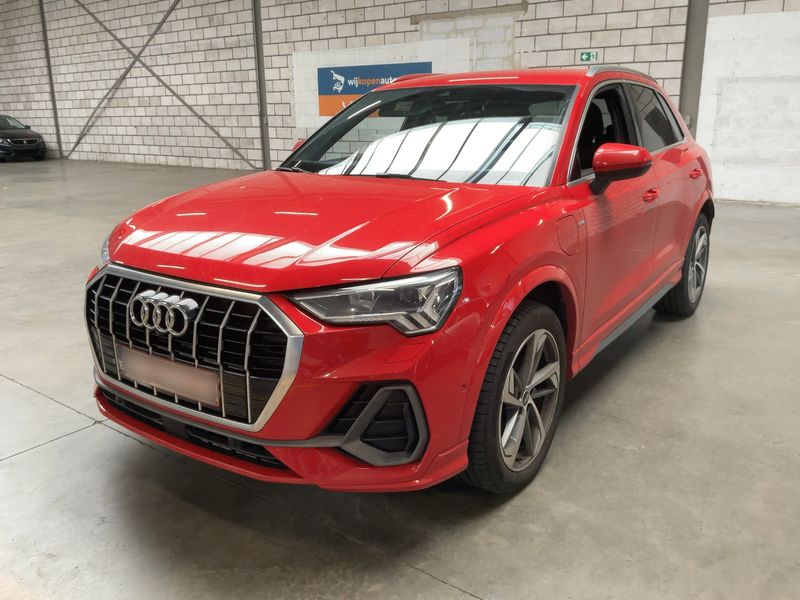 Audi Q3 45 TFSIe S line 2021 – снимка 1