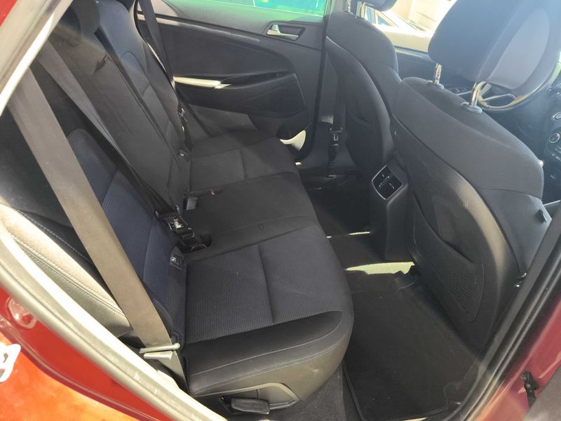 Hyundai Tucson 2.0 CRDi Tecno 4WD 2016 – снимка 14
