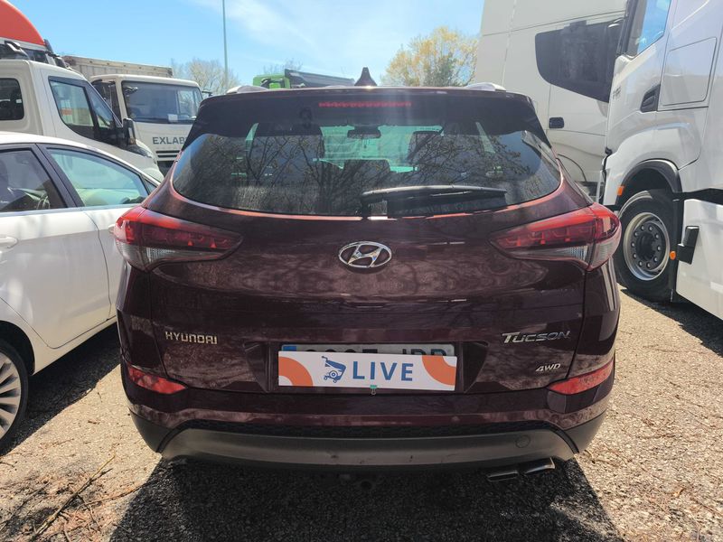 Hyundai Tucson 2.0 CRDi Tecno 4WD 2016 – снимка 4