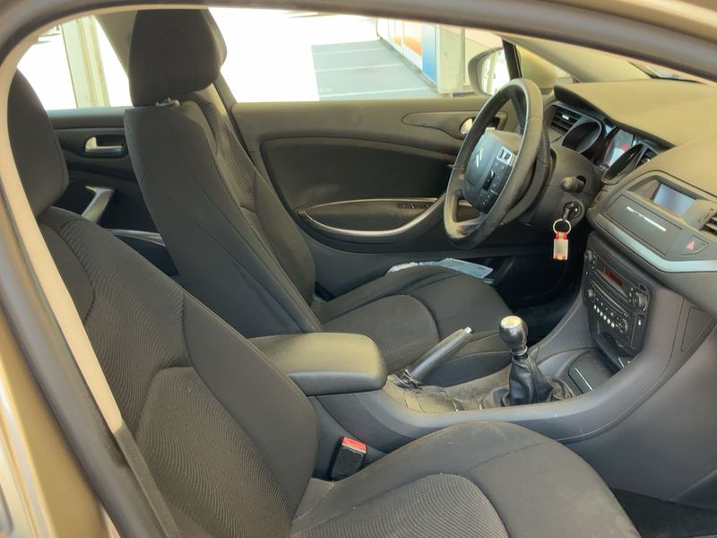 Citroen C5 2.0 HDi Business Class 2010 – снимка 16