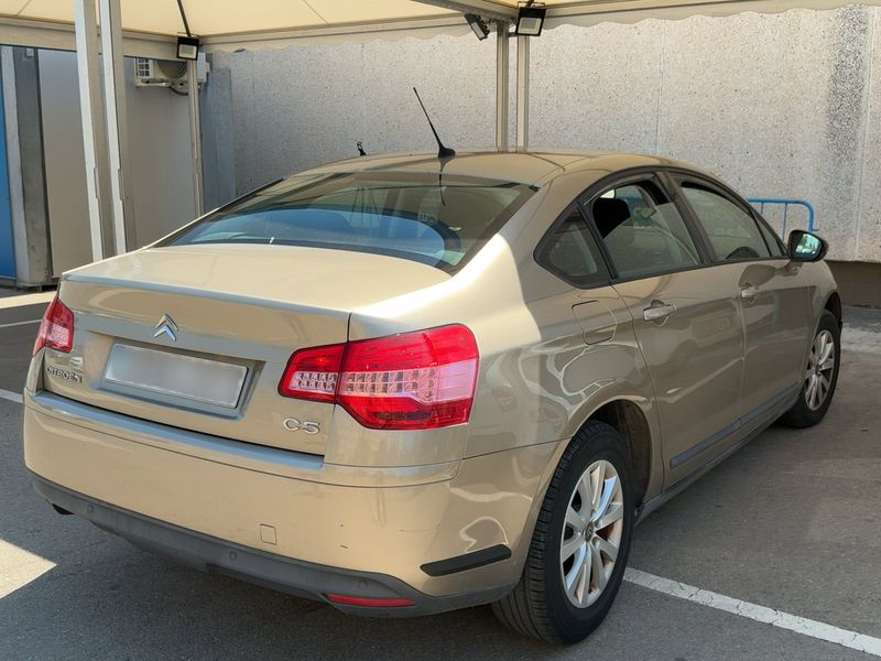Citroen C5 2.0 HDi Business Class 2010 – снимка 8