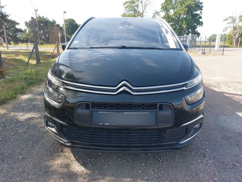 Citroen C4 Grand Spacetourer 1.5 Blue-HDi Shine 2022 – снимка 7