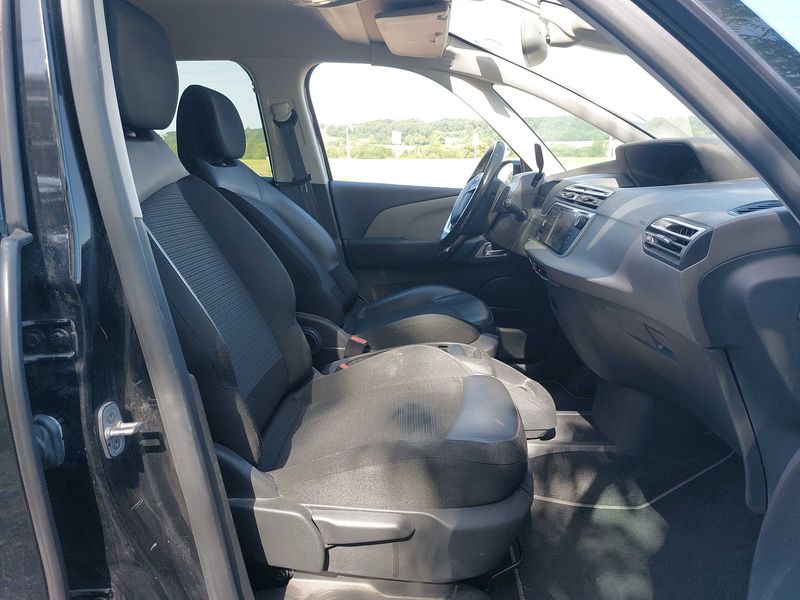 Citroen C4 Grand Spacetourer 1.5 Blue-HDi Shine 2022 – снимка 10