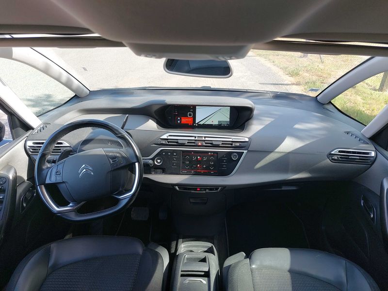 Citroen C4 Grand Spacetourer 1.5 Blue-HDi Shine 2022 – снимка 11