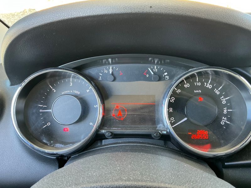 Peugeot 3008 1.6 HDi Allure 2012 – снимка 4