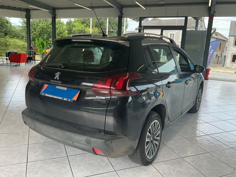 Peugeot 2008 1.2 PureTech Active 2016 – снимка 2