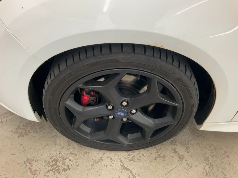 Ford Focus 2.0 EcoBoost ST 2013 – снимка 3