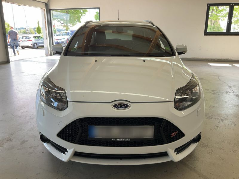 Ford Focus 2.0 EcoBoost ST 2013 – снимка 14