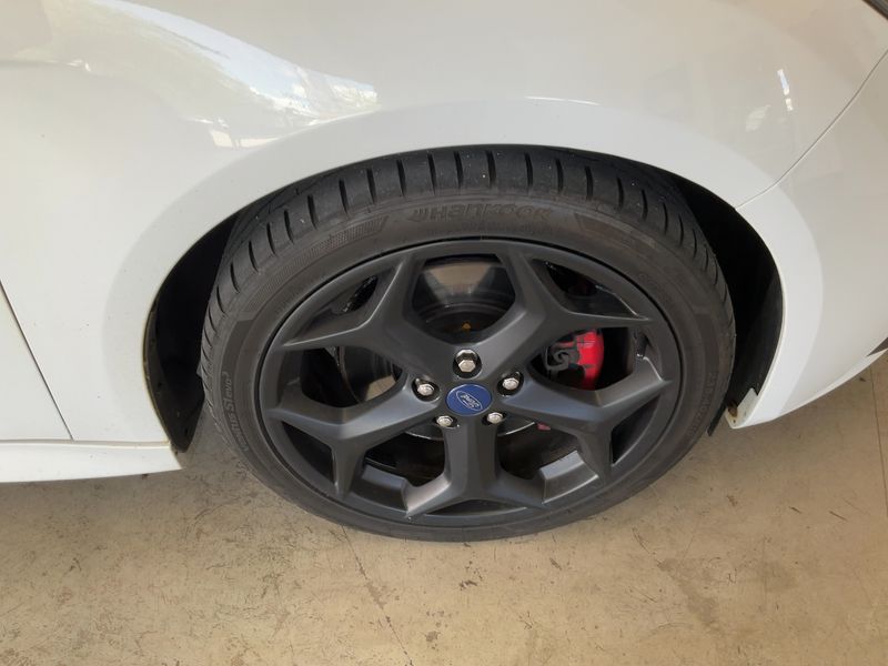 Ford Focus 2.0 EcoBoost ST 2013 – снимка 11
