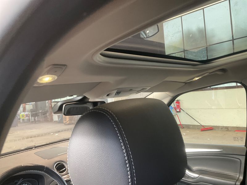Ford S-Max 2.2 TDCi Titanium 2012 – снимка 31