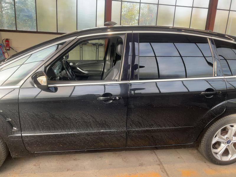 Ford S-Max 2.2 TDCi Titanium 2012 – снимка 4