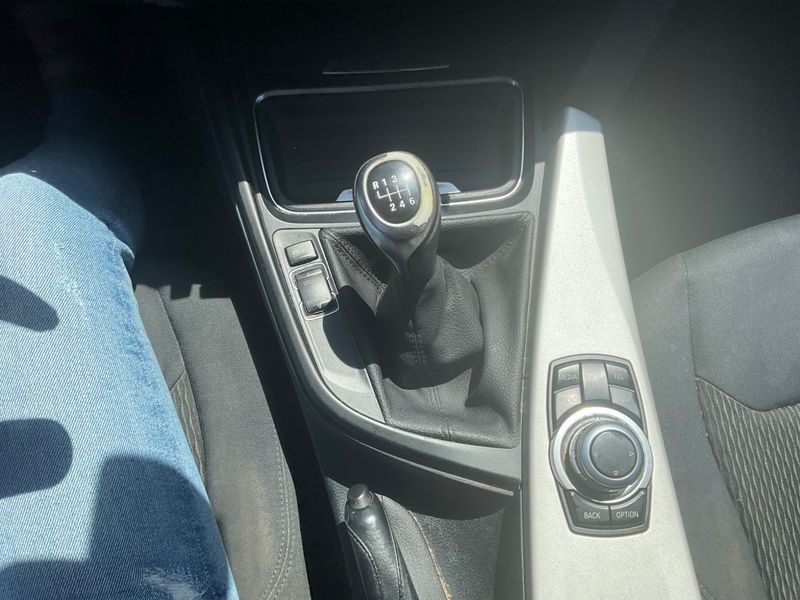 BMW 3er 318d xDrive 2014 – снимка 26