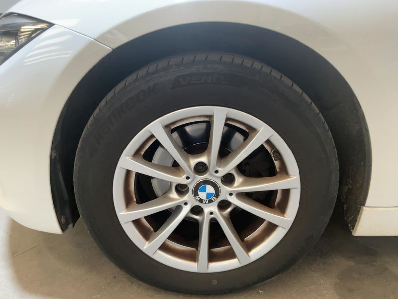 BMW 3er 318d xDrive 2014 – снимка 3