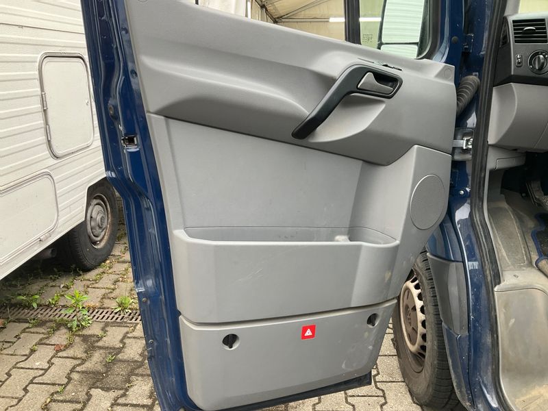 Volkswagen Crafter 2.0 TDI Pritsche 35 mittlerer Radstand 2016 – снимка 25