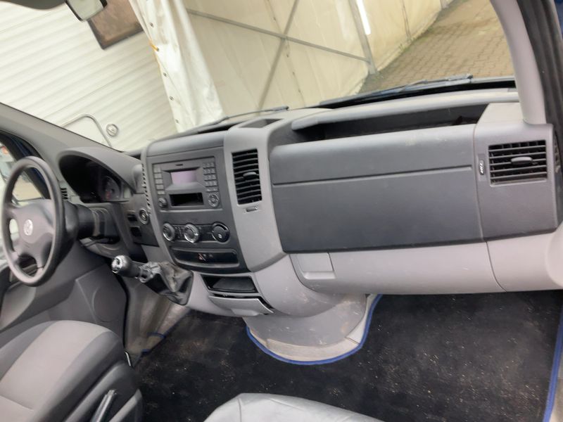 Volkswagen Crafter 2.0 TDI Pritsche 35 mittlerer Radstand 2016 – снимка 18