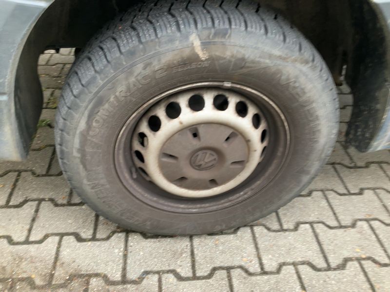 Volkswagen Crafter 2.0 TDI Pritsche 35 mittlerer Radstand 2016 – снимка 3