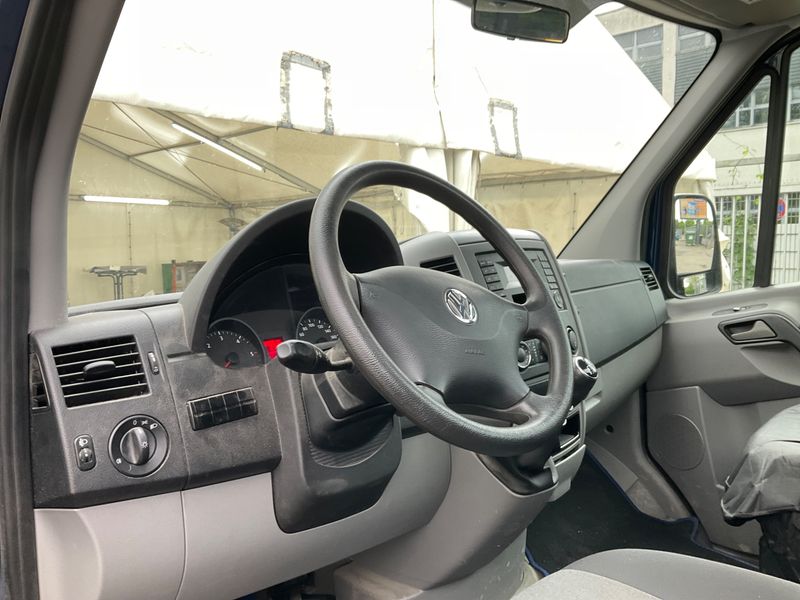 Volkswagen Crafter 2.0 TDI Pritsche 35 mittlerer Radstand 2016 – снимка 29