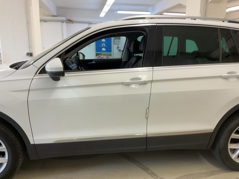 Volkswagen Tiguan 2.0 TDI Highline 4Motion BlueMotion Tech 2017 – снимка 4