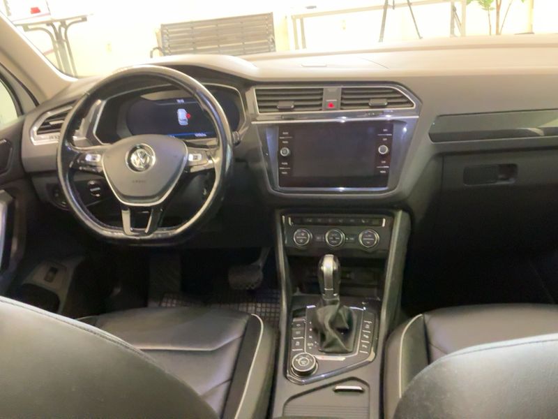 Volkswagen Tiguan 2.0 TDI Highline 4Motion BlueMotion Tech 2017 – снимка 17