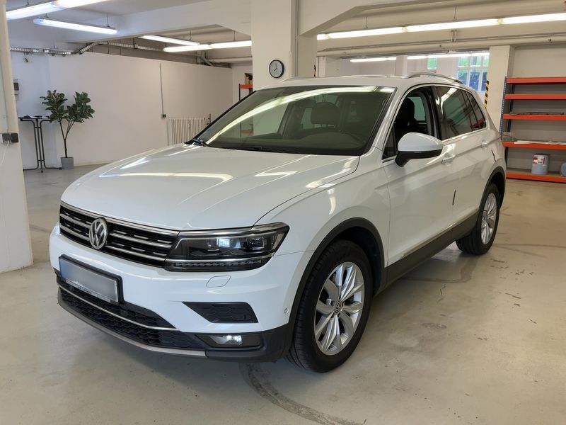 Volkswagen Tiguan 2.0 TDI Highline 4Motion BlueMotion Tech 2017 – снимка 1