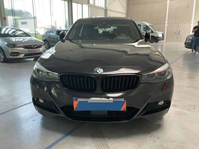 BMW 3er 320i GT xDrive M Sport 2020 – снимка 14