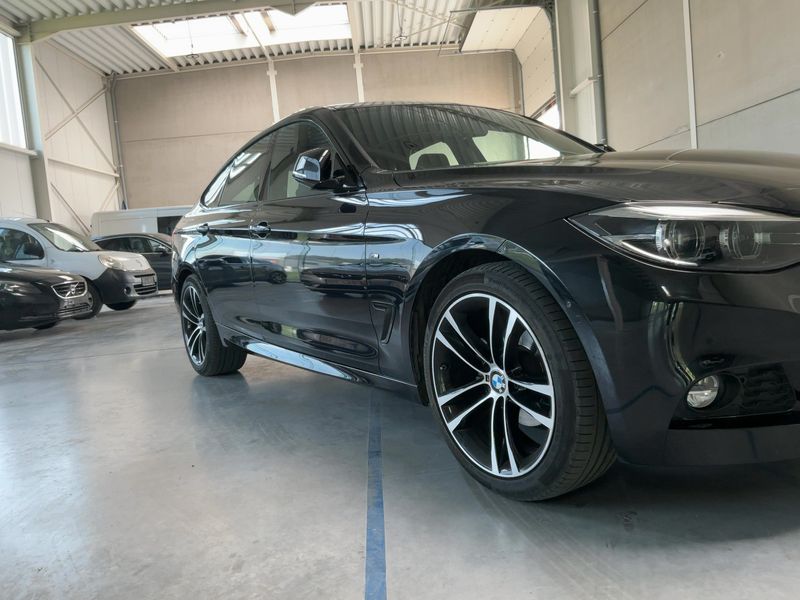 BMW 3er 320i GT xDrive M Sport 2020 – снимка 12
