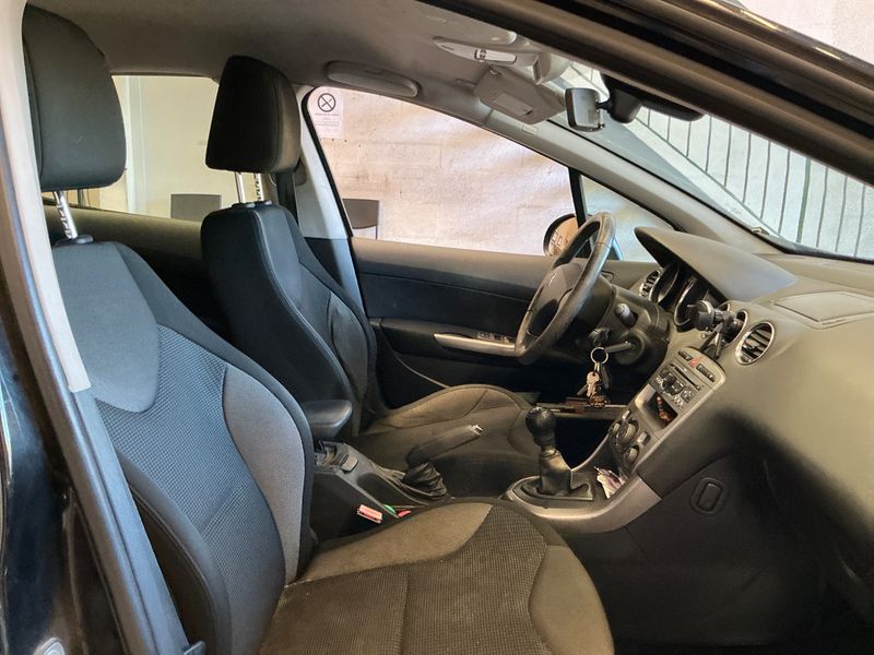 Peugeot 308 1.6 HDi Navteq 2010 – снимка 3