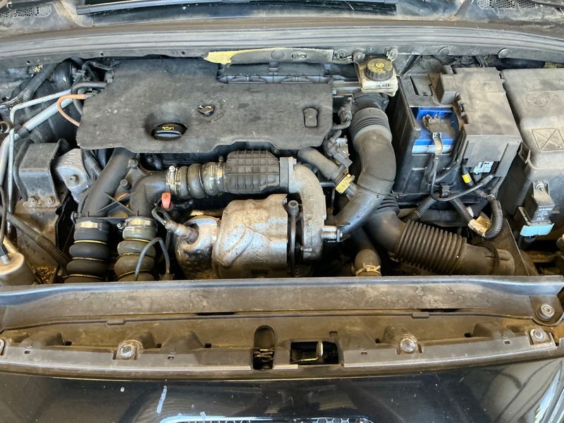 Peugeot 308 1.6 HDi Navteq 2010 – снимка на щета