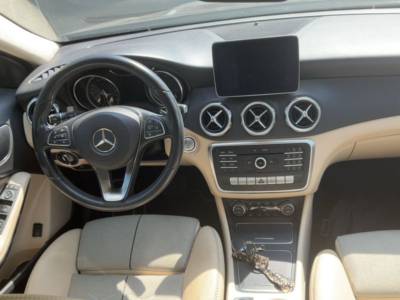 Mercedes-Benz GLA-Klasse GLA 200 d Business 2019 – снимка 17