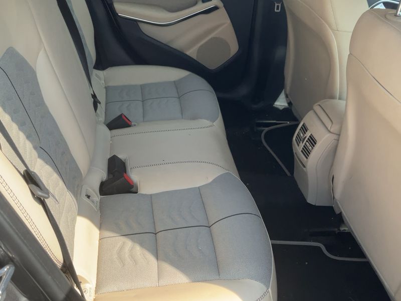 Mercedes-Benz GLA-Klasse GLA 200 d Business 2019 – снимка 19