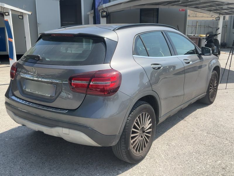 Mercedes-Benz GLA-Klasse GLA 200 d Business 2019 – снимка 8