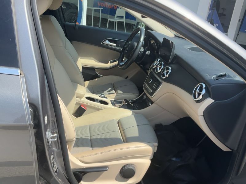 Mercedes-Benz GLA-Klasse GLA 200 d Business 2019 – снимка 16