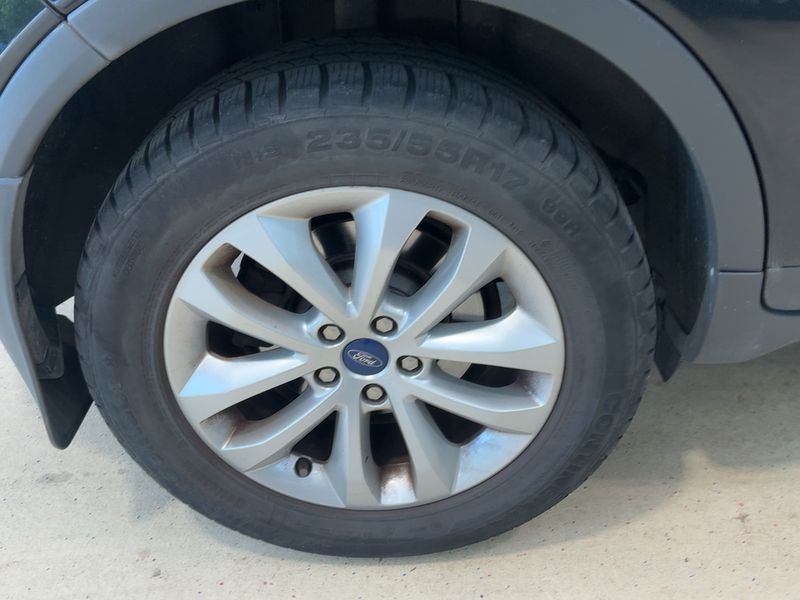 Ford Kuga 2.0 TDCi Titanium 2011 – снимка 9