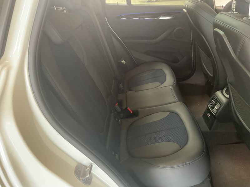 BMW X1 sDrive 18i M Sport 2019 – снимка 19