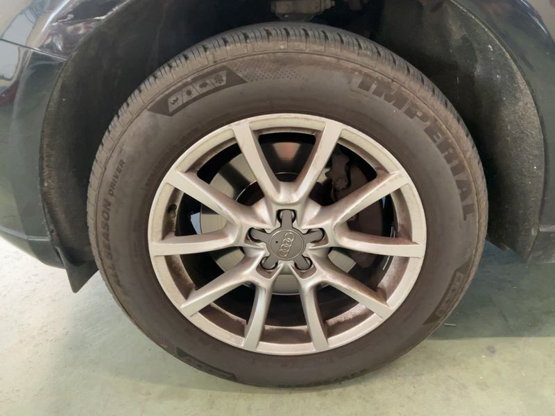 Audi Q5 3.0 V6 TDI quattro Ambiente 2010 – снимка 3