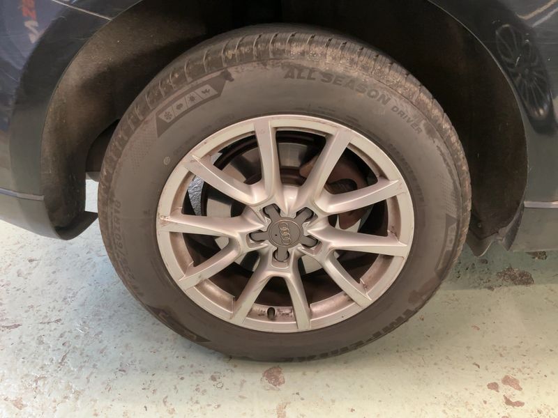 Audi Q5 3.0 V6 TDI quattro Ambiente 2010 – снимка 9